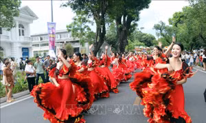 Tuần lễ Festival Huế 2022: Rực rỡ sắc màu văn hóa trong lễ hội đường phố