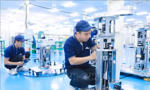 Chuyên gia Pháp gợi mở hướng đi cho ngành bán dẫn Việt Nam