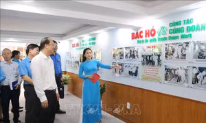 Công đoàn TP Hồ Chí Minh khai mạc triển lãm và ra mắt không gian văn hóa