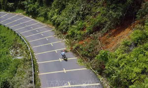 Nhiều điểm sạt lở trên Quốc lộ 28, kết nối Đắk Nông với Lâm Đồng