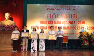 Cô giáo trường làng tỏa sáng toàn cầu - Bài 2: Vinh danh trên diễn đàn quốc tế