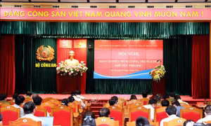 Tuyên truyền đậm nét những thành tích, chiến công của lực lượng Cảnh sát nhân dân