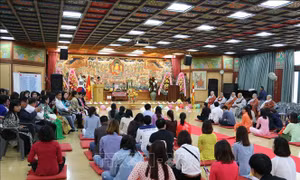 Hội Phật tử Việt Nam tại Hàn Quốc hướng về đất nước và biển đảo quê hương