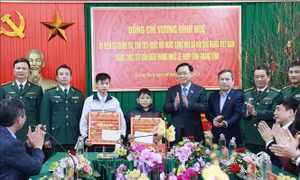 Chủ tịch Quốc hội: Phát huy những mô hình hoạt động hiệu quả của Bộ đội Biên phòng