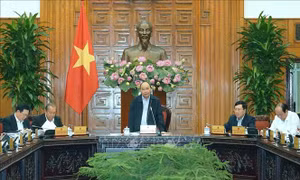 Thủ tướng chủ trì họp Thường trực Chính phủ xây dựng dự thảo Nghị quyết 01 năm 2020