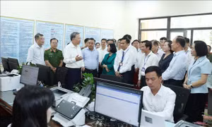 Tổng Bí thư Tô Lâm kiểm tra hoạt động chính quyền địa phương hai cấp tại Hà Nội