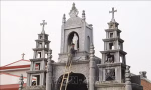 Các giáo xứ, họ đạo tại Ninh Bình hân hoan đón mừng Giáng sinh 2024