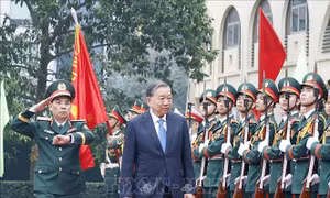 Tổng Bí thư thăm, làm việc với Học viện Kỹ thuật quân sự
