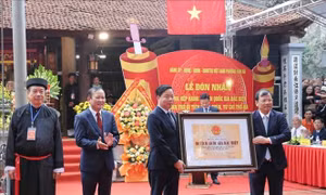 Quần thể đình, chùa, từ chỉ Thổ Hà đón nhận Bằng Di tích quốc gia đặc biệt