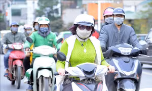 Người Hà Nội chống chọi với không khí lạnh tăng cường