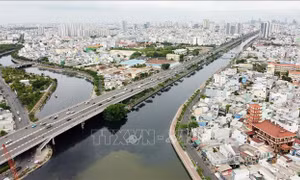 Dự kiến năm 2025, TP Hồ Chí Minh đạt trên 85% chỉ tiêu di dời nhà trên và ven kênh rạch