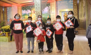 Gìn giữ nét đẹp văn hóa xin chữ đầu năm