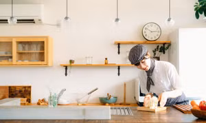 Nhân viên tiệm bánh và cảnh sát - Những công việc mơ ước với trẻ em Nhật Bản