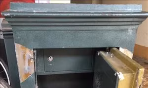 Khởi tố đối tượng chuyên phá két trộm tiền