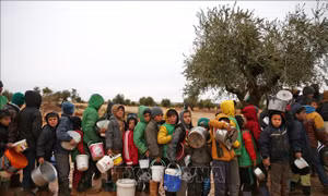 Gần 28.000 trẻ em nước ngoài đang mắc kẹt ở Đông Bắc Syria