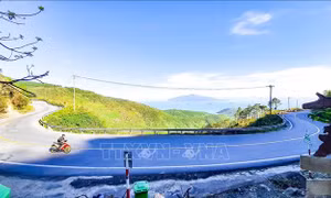 'Thiên Hạ Đệ Nhất Hùng Quan' vào xuân