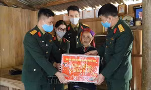 Chương trình 'Xuân biên giới thắm tình quân dân' tại Quảng Trị