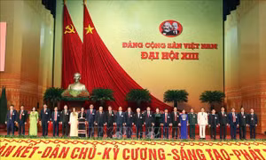Sớm đưa Nghị quyết của Đảng vào cuộc sống để xây dựng đất nước giàu mạnh, phồn vinh