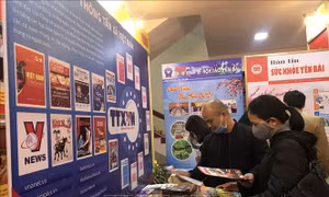 Làm phong phú thêm các giá trị tinh thần của Hội báo Xuân