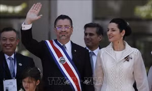 Tổng thống Costa Rica tuyên thệ nhậm chức 