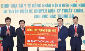 Chủ tịch Quốc hội Vương Đình Huệ thăm, làm việc tại tỉnh Nghệ An