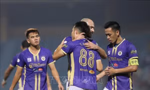 V.League 2022: Hà Nội bảo vệ thành công ngôi đầu bảng