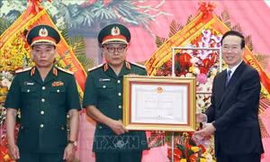 Chủ tịch nước Võ Văn Thưởng trao Huân chương Chiến công hạng Nhất tặng Tổng cục II