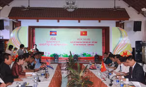 Giao lưu nhân dân giữa hai tỉnh Đắk Lắk và Mondulkiri của Campuchia