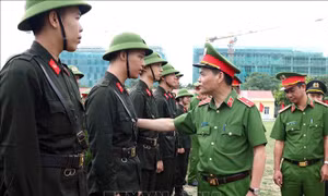 Huấn luyện đầu khóa cho học viên hệ chính quy tại Bộ Tư lệnh Cảnh sát cơ động