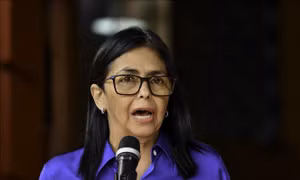 Tổng thống lâm thời Venezuela kêu gọi cải cách ngành dầu khí