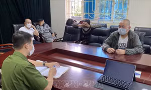 Hà Nội: Khởi tố 7 bị can về hành vi đánh bạc