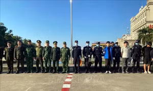 Trục xuất 44 công dân nước ngoài nhập cảnh trái phép vào Việt Nam