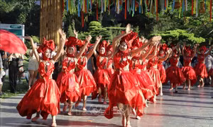 Khi điểm đến không còn 'ngủ đông' sau mùa lễ hội