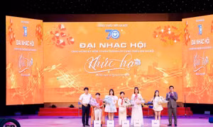 Đại nhạc hội 'Khúc Hạ' - Giai điệu kết nối ký ức và khát vọng