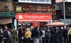 Ngày Vía Thần Tài: Mua vàng nên mang tính tượng trưng, tránh 'đu đỉnh'