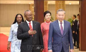 Tổng Bí thư, Chủ tịch nước Tô Lâm chủ trì chiêu đãi trọng thể Tổng thống Guinea-Bissau