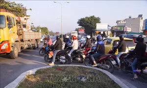 Xung đột giao thông gia tăng tại ngã tư không có đèn tín hiệu 