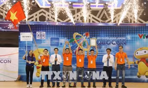 Việt Nam vô địch Cuộc thi ABU Robocon 2018