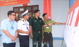 Hoàn thành bầu cử sớm tại hai cụm đảo ở Cà Mau
