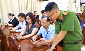 Điện Biên trong tốp đầu cả nước về tổ chức góp ý sửa đổi Hiến pháp qua VNeID