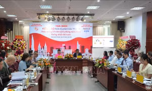 Kiều bào hiến kế phát triển Thành phố Hồ Chí Minh