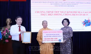 TP Hồ Chí Minh tiếp nhận hơn 200 tỷ đồng ủng hộ mua vaccine phòng dịch