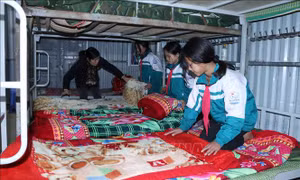 Chủ động giữ ấm cho học sinh vùng cao