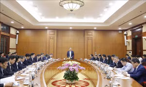 Tổng Bí thư Tô Lâm: Khắc phục tình trạng 'thừa người quen việc cũ nhưng thiếu người làm việc mới'