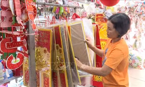 Lịch Tết 2026: Nhu cầu biếu tặng và trang trí đẩy sức mua tăng nhẹ