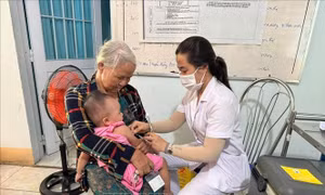 Bà Rịa-Vũng Tàu ghi nhận 1.000 trường hợp nghi mắc sởi, hầu hết chưa tiêm phòng