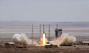 Iran sắp trình làng hệ thống tên lửa phòng không mới
