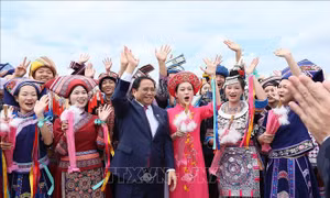 Thủ tướng Phạm Minh Chính về tới Hà Nội, kết thúc tốt đẹp chuyến công tác dự CAEXPO và CABIS lần thứ 20