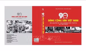 Ra mắt sách ảnh '90 năm Đảng Cộng sản Việt Nam (1930-2020)'