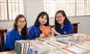 Tự hào truyền thống, tiếp nối tương lai